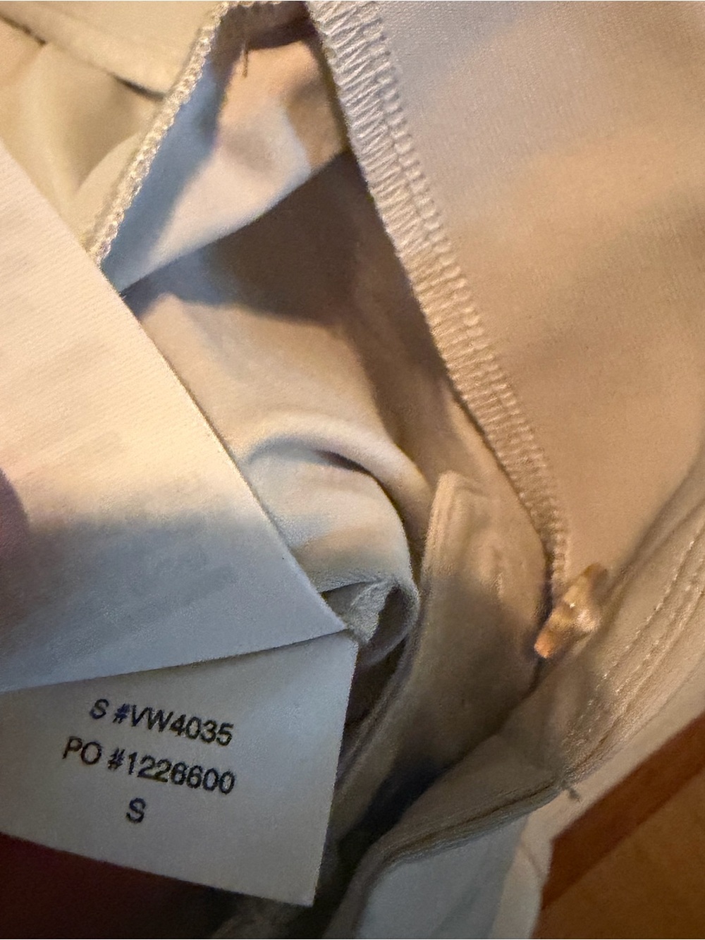 Vuori Women's Wide-Leg Pants in Light Beige - Picture 4 of 4